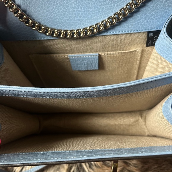 Brand new Authentic Gucci bag - Picture 2 of 5